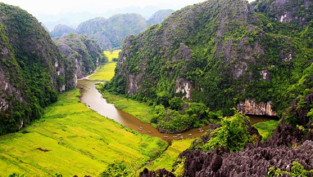 Ninh Binh Day Tour: Hoa Lu - Tam Coc/Trang An - Mua cave/Hang Mua With Lunch & Transfer