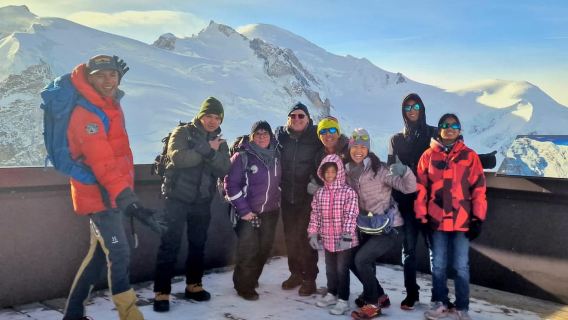 Ab Genf: Geführte Tagestour nach Chamonix, zum Mont Blanc und zur Eishöhle
