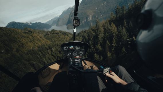 Vancouver: Beer Tasting Helicopter Tour with Hotel Pickup