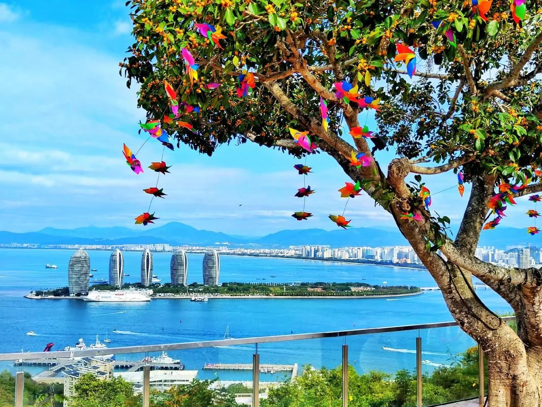 Романтическое путешествие в "Угол Тянья" и "Олений поворот" в Санья, Хайнань, Китай [с трансфером]