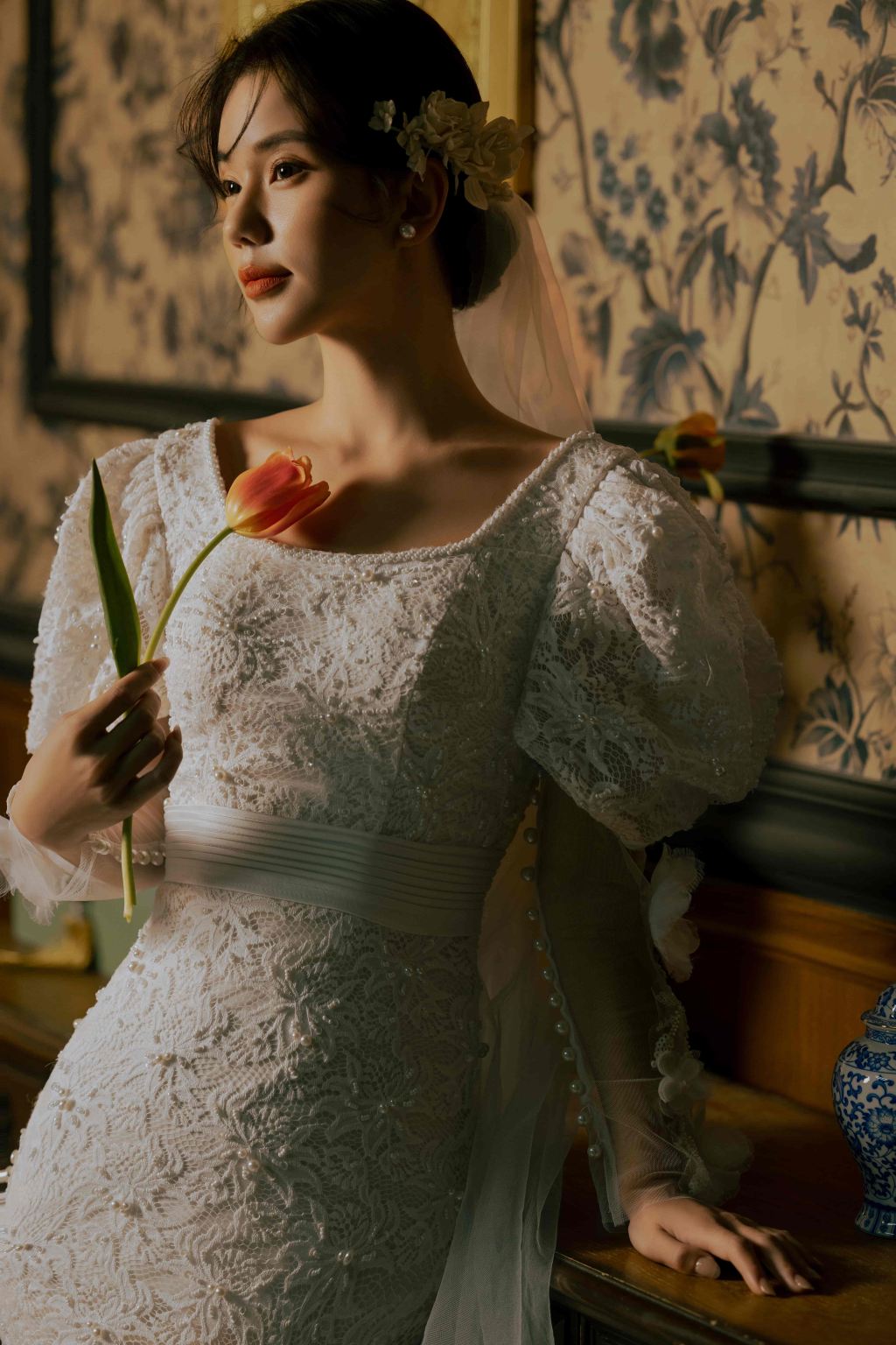 Baicheng Tongyu Zhenlai Fuxin multilingual guide services, private charter, customized travel planning, business accompaniment, and professional photography documentation.