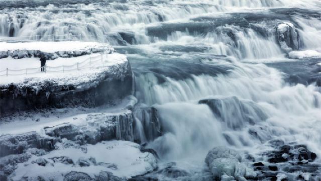 冰島黃金旅遊圈大環線包車一日遊【古佛斯瀑布+辛格韋德利+火口湖】