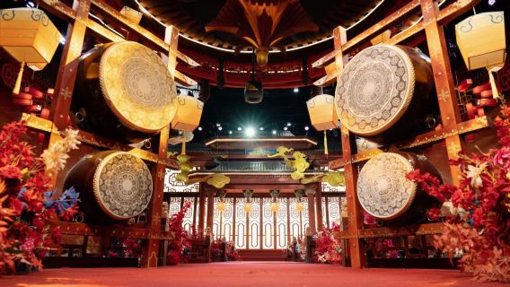 広東省深セン市「南謡逸境宮廷餐秀」【高級グルメ+宮廷楽舞+オプションで漢服着付け体験】