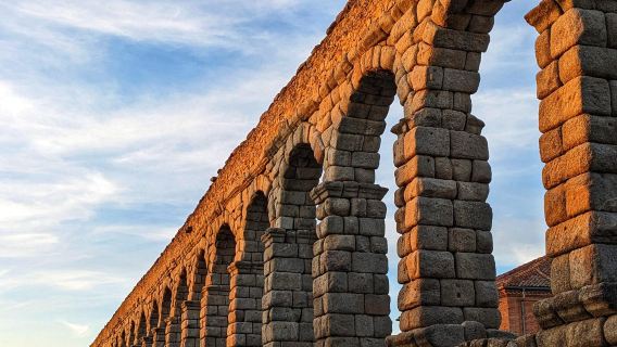 【10小時包車】馬德里-塞戈維亞一日遊|古羅馬塞哥維亞輸水道