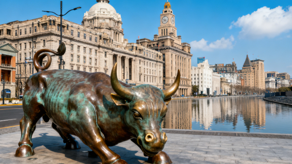 Een verhaal van twee steden in Shanghai: getuige zijn van een eeuw van pracht en praal aan de Bund, de schitterende stad bewonderen vanuit de Parelrivierdelta en genieten van de natuurlijke charme van het bos.
