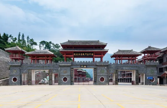 陝西漢中張良廟博物館+紫柏山+石門棧道一日遊中英文服務