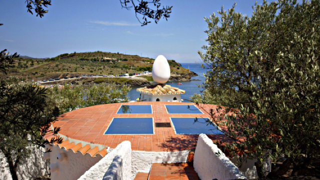 Les Gavines Cadaqués+サルバドール ダリの家美術館ワンデーツアー