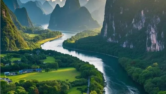 Guangxi Region: Guilin, Beihai, Nanning, Yangshuo | Multilingual Professional Guides | Exhibition Interpretation | Business Interpretation | Private Charter Customization | Airport Pick-up/Drop-off