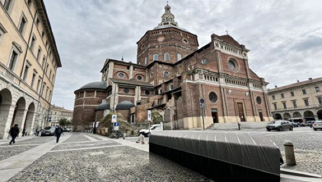 Sewaan Peribadi Sehari di Milan | Tapak Bersejarah Pavia · Bandar Lama Genoa · Panorama Pantai Portofino