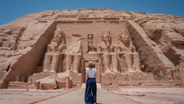 아스완 출발: 호텔 픽업 포함 아부심벨 사원 일일투어