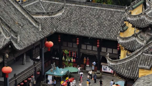 Chongqing historical and cultural private charter 1-day tour | Huguang Guild Hall, Great Hall, Three Gorges Museum, Nanshan night view