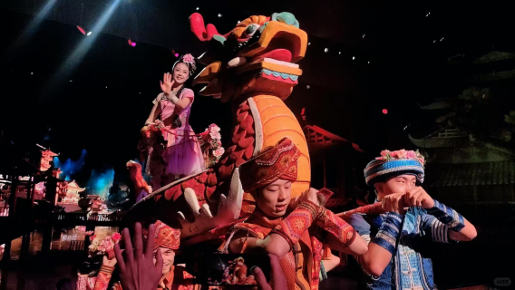 Hubei Xipulanka ethnic song and dance (immersive performance + authentic ethnic characteristics + optional transfer)
