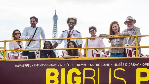 Biglietto hop-on hop-off per bus turistico scoperto a due piani a Parigi valido 24 ore