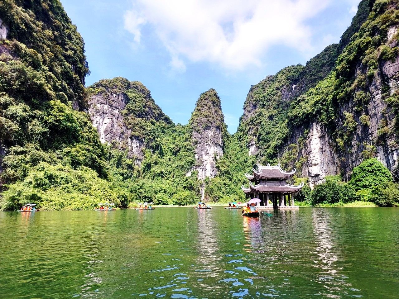 Ninh Binh Full-Day Tour To Visit Hoa Lu - Trang An/Tam Coc - Mua Cave