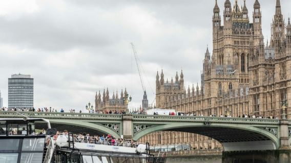 London: Geführter Rundgang durch Westminster + Flussfahrt + Eintritt in den Tower of London