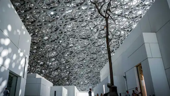 Dubai round-trip Abu Dhabi small group 1-day tour [includes mosque + Louvre with city hotel transfers]