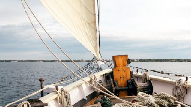 Traverse City: Brunch Sail on Tall Ship Manitou