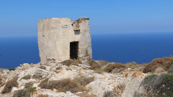 From Ios: RIB Boat Trip to Sikinos Island and Winery Tour