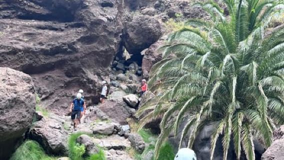 Masca Gorge Guided Hike + Boat Ride + Transport