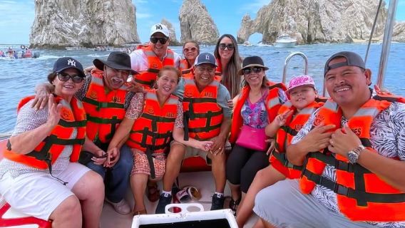 Cabo San Lucas: Tour del Arco en Barco con Fondo de Cristal