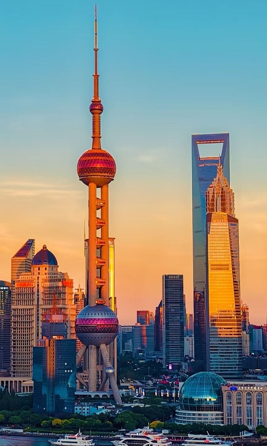 Shanghai Private Tour: Oriental Pearl Tower+ERA Acrobatic Show+Bund+Nanjing Road
