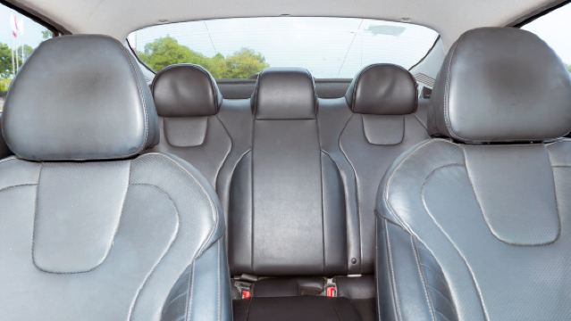 รถส่วนตัวจากซาปาไปนินห์บินห์ (ทามก๊อก, ตรังอัน) หรือเที่ยวกลับ