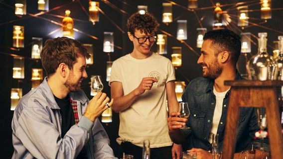 Roe & Co Distillery: Flavours Experience + Drink