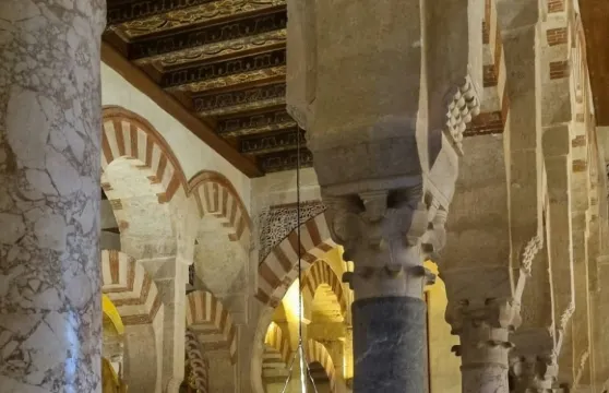 科爾多瓦清真寺大教堂 (Mosque-Cathedral of Cordoba) 門票 + 語音導覽