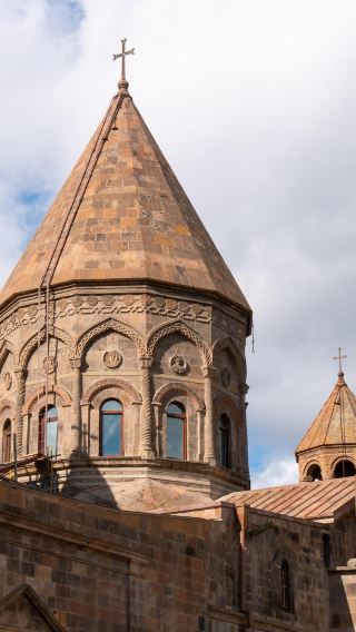 From Yerevan: Khor Virap, Echmiadzin & Zvartnots Day Tour