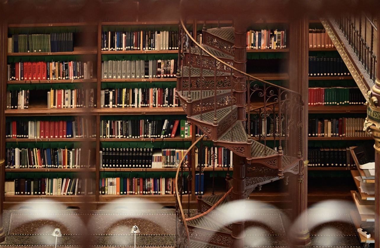 荷蘭阿姆斯特丹科學中心+海事博物館+中央圖書館包車一日遊