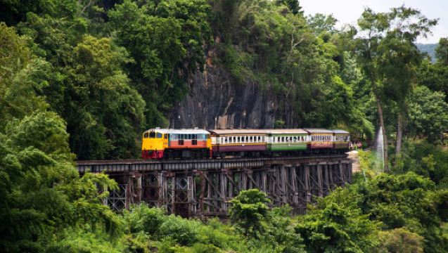 Da Bangkok: Tour giornaliero al Ponte sul fiume Kwai e alla Ferrovia della Morte della Seconda Guerra Mondiale a Kanchanaburi