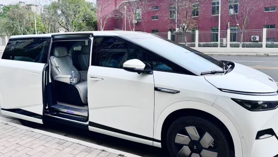 Shanghai private charter transfer◉Private charter from Shanghai Hongqiao/Pudong to Wuxi downtown hotels, Wuzhen, Hangzhou, Suzhou, Ningbo, Putuoshan, Huzhou, Nanjing, Shaoxing | Customizable itinerary + departure from Hong Kong