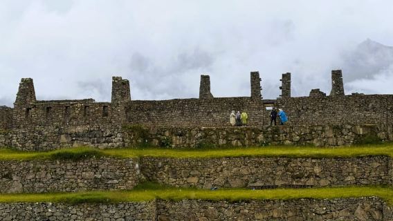From Cusco: Machu Picchu Day Trip with Entrance Ticket
