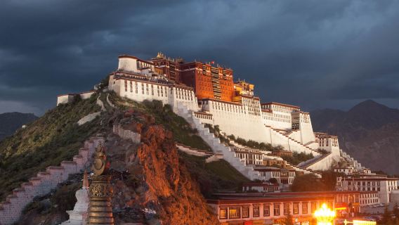 中國西藏探索歷史文化【布達拉宮+藥王山觀景+大昭寺M】