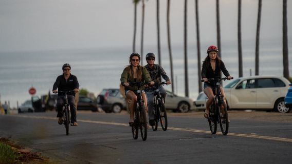 San Diego: Guided North Coast E-Bike Tour to Encinitas Moonlight Beach
