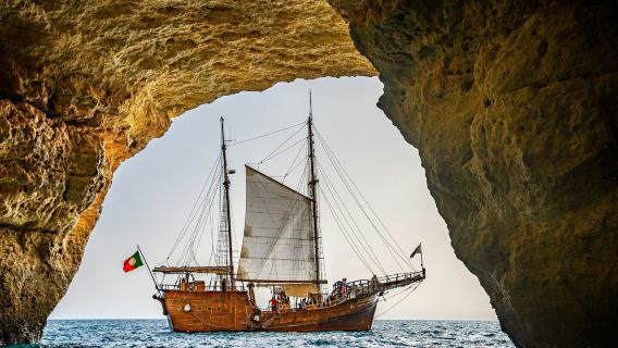 Benagil: Pirate Ship Afternoon Caves Cruise