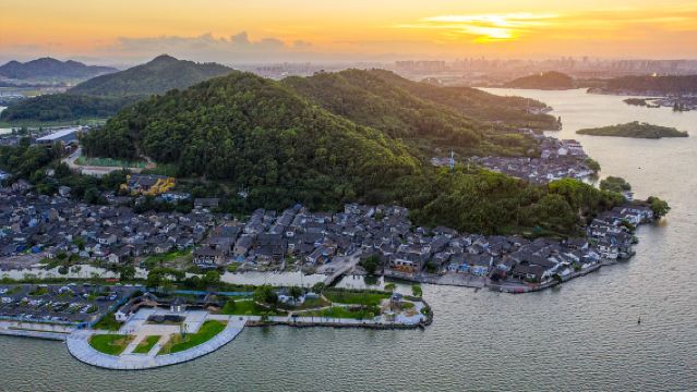 Pakej Pelancongan Sehari di Ningbo, Zhejiang|Jadual boleh disesuaikan|Tarikan Pelancongan Paviliun Tianyi & Tasik Yue + Tasik Dongqian dan lain-lain