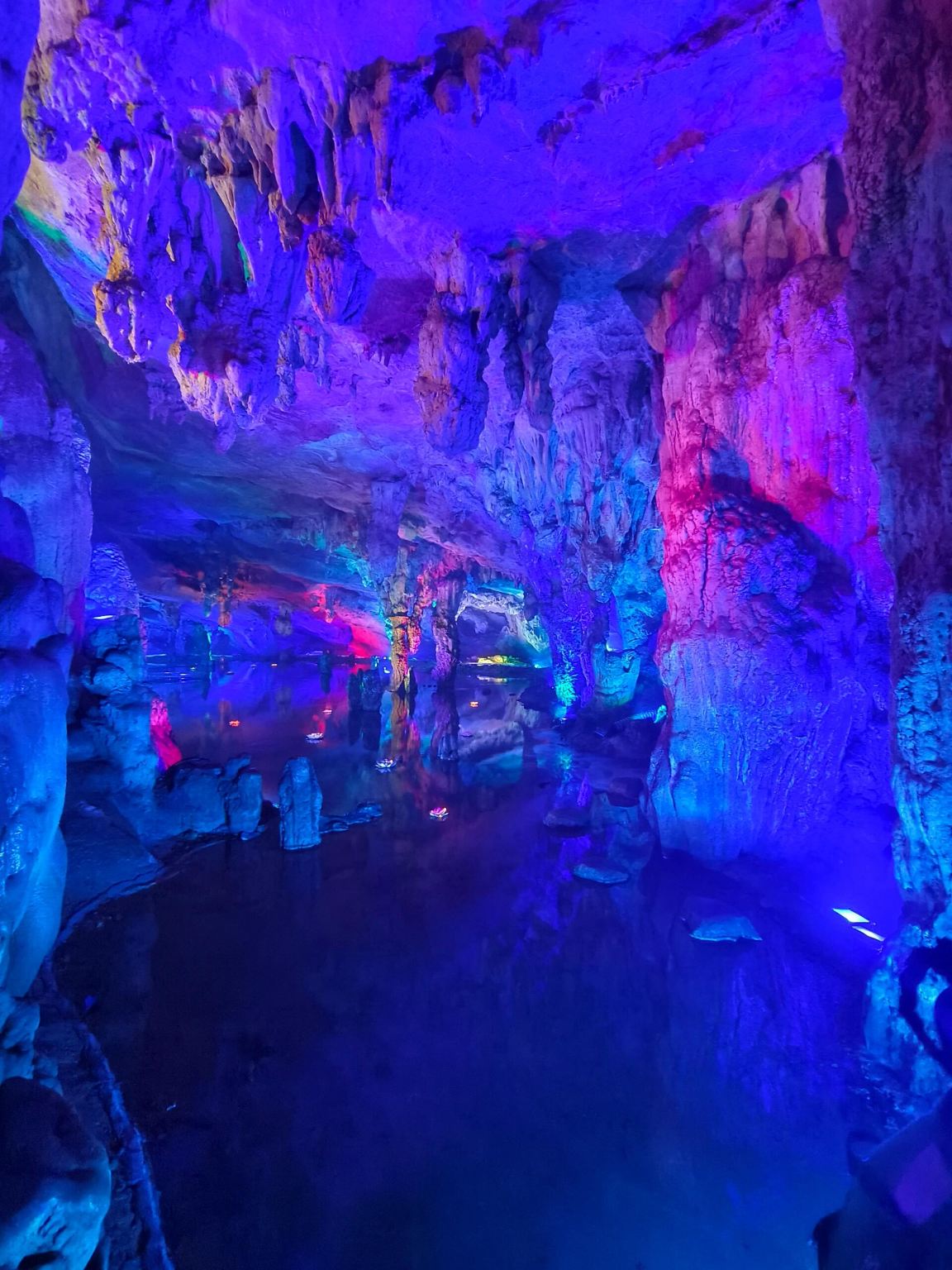 Qingyuan Lianzhou Underground River + Huangchuan River Three Gorges 1-day tour with English service available