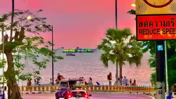 真理寺+四方水上市場&芭提雅網紅粉色日落:普通話司機包車一日遊