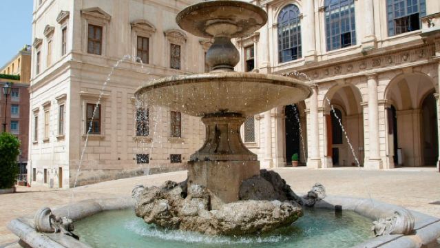 로마: 바르베리니 궁전, 코르시니 갤러리 및 앱 오디오 가이드