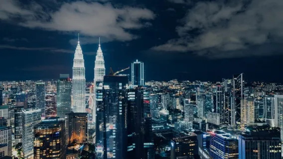 Commander après consultation / Gare centrale de Kuala Lumpur en Malaisie, Place de l'Indépendance, Musée national, Genting Highlands / Aéroport / Transport de porte à porte / Guide-chauffeur touristique / Service de voiture privée