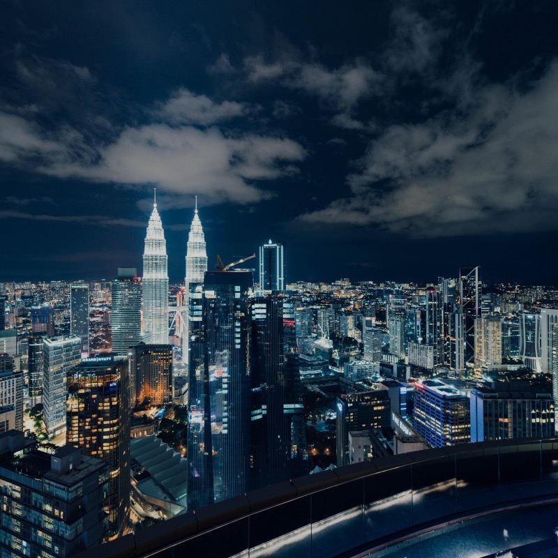 Prenota dopo la consultazione/Servizio di trasporto punto a punto per stazione ferroviaria principale di Kuala Lumpur, Piazza dell'Indipendenza (Mustakillik Square), Museo Nazionale, Genting Highlands/aeroporto/viaggi turistici con autista/servizio auto privata