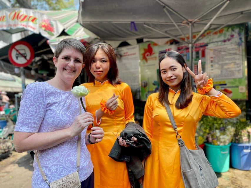 Ontdek de lokale bezienswaardigheden en cultuur van Saigon per motor