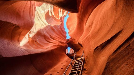 Seite: Antelope Canyon X Geführte Tour