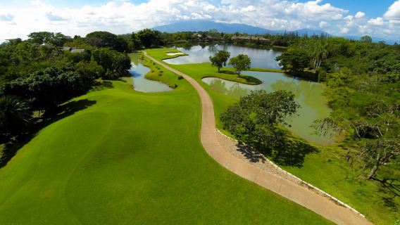 Experiencia de golf en Mae Jo Golf Resort and Spa Chiang Mai|Tailandia