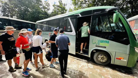 Autobús de ida y vuelta Aguas Calientes - Machu Picchu