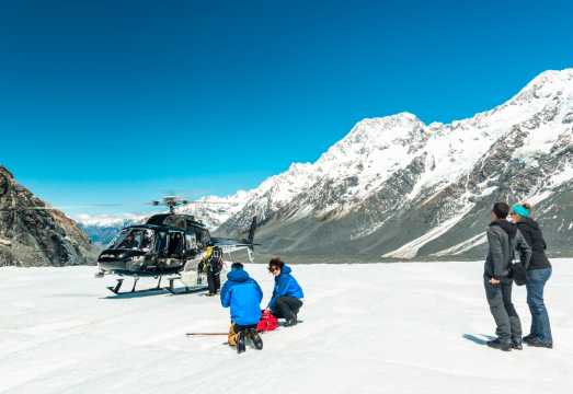 Mount Cook Tasman Glacier Helicopter Flight & Hike