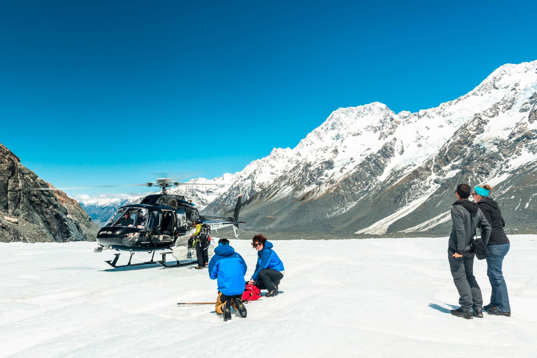 Mount Cook Tasman Glacier Helicopter Flight & Hike