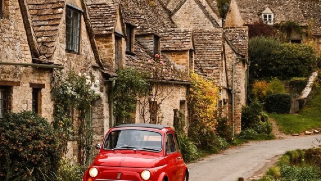 lawatan sehari ke kawasan desa Inggeris dengan kumpulan kecil eksklusif 2-8 orang dalam kongsi kenderaan berbahasa Cina di Cotswolds, London, UK