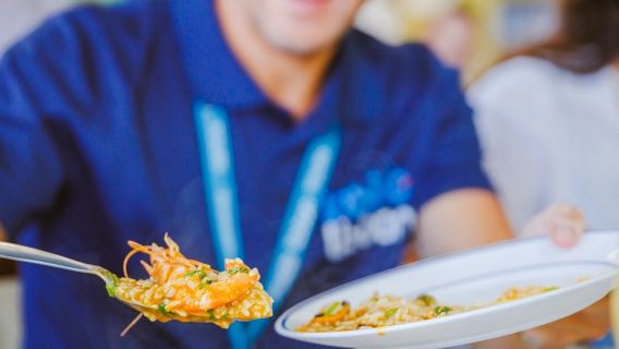 Lisbon: Tur Jalan Kaki Dipandu dengan Makan Siang Hidangan Laut